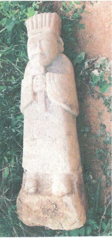 [도난] 상주 의령남씨 묘의 석조물 [문인석]이미지 1