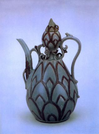 Celadon Wine Pot in shape of a Gourd with Lotus Design in Inlaid Copper