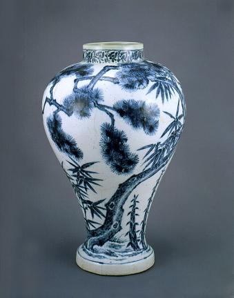 Blue and White Porcelain Jar with Pine and Bamboo Designs and Inscription of Hongchi