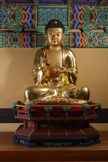 Wooden Seated Amitabha Buddha and Related Document of Gaeunsa